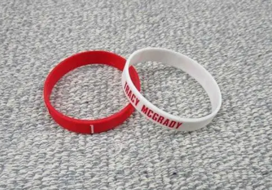 硅膠牙膠硅膠腕帶弄臟了怎樣清洗？