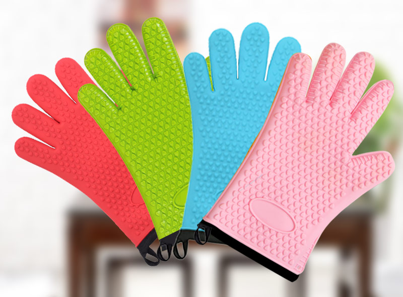 廚房好幫手——硅膠隔熱手套